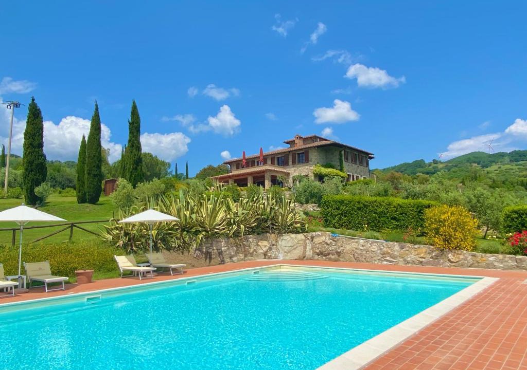 Montecatini Val di Cecina House | Relais Poggio Del Melograno
