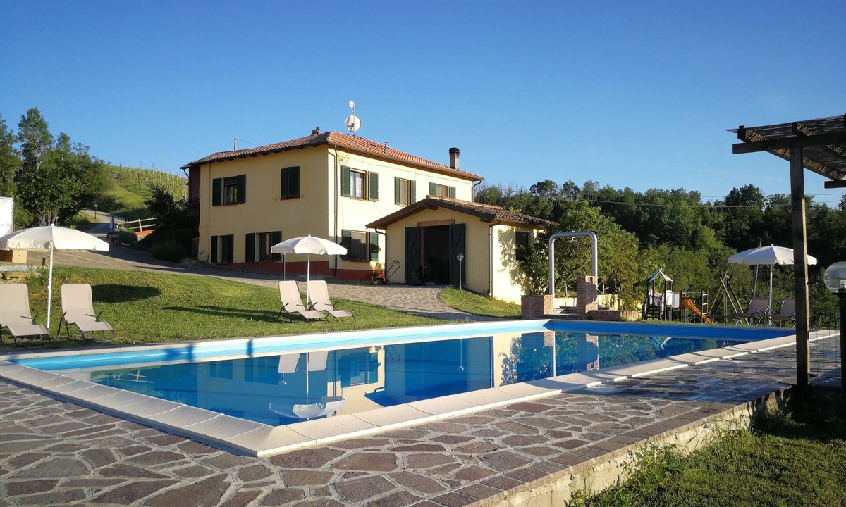Vesime House | Relax Cottage – Tenuta MonteOliveto, Farmstay with a Pool in the Langhe