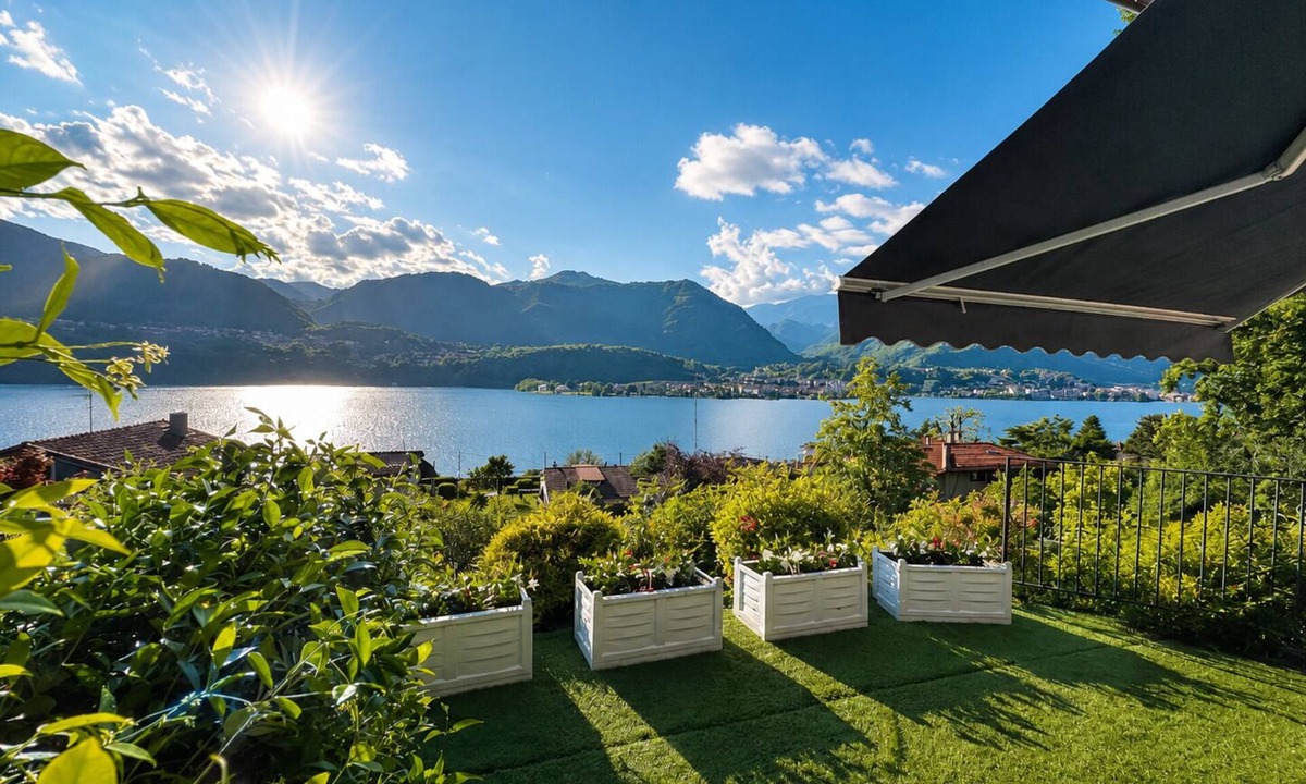 Agrano Apartment | Residence Belvedere: Azalea Apartment by Lago Reisen