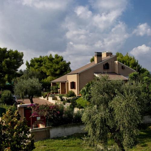 Chiesiola Apartment | Residence Costamartino