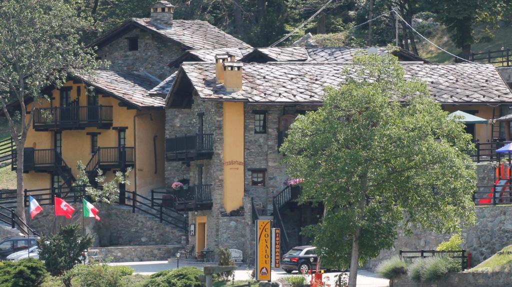 Antey-Saint-Andre Apartment | Residence Covalou