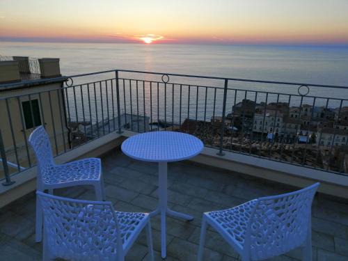 Pizzo House | Residence Nina