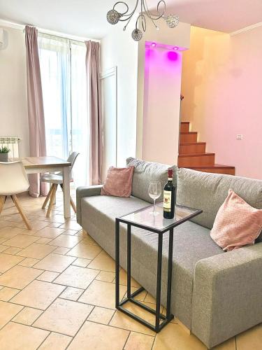 Quartieri Settecenteschi Apartment | RESIDENCE VIOLA