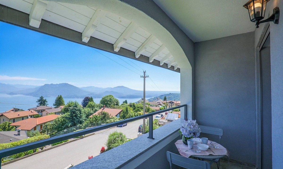 Levo Apartment | Residenza Luna No. A 3 by Lago Reisen