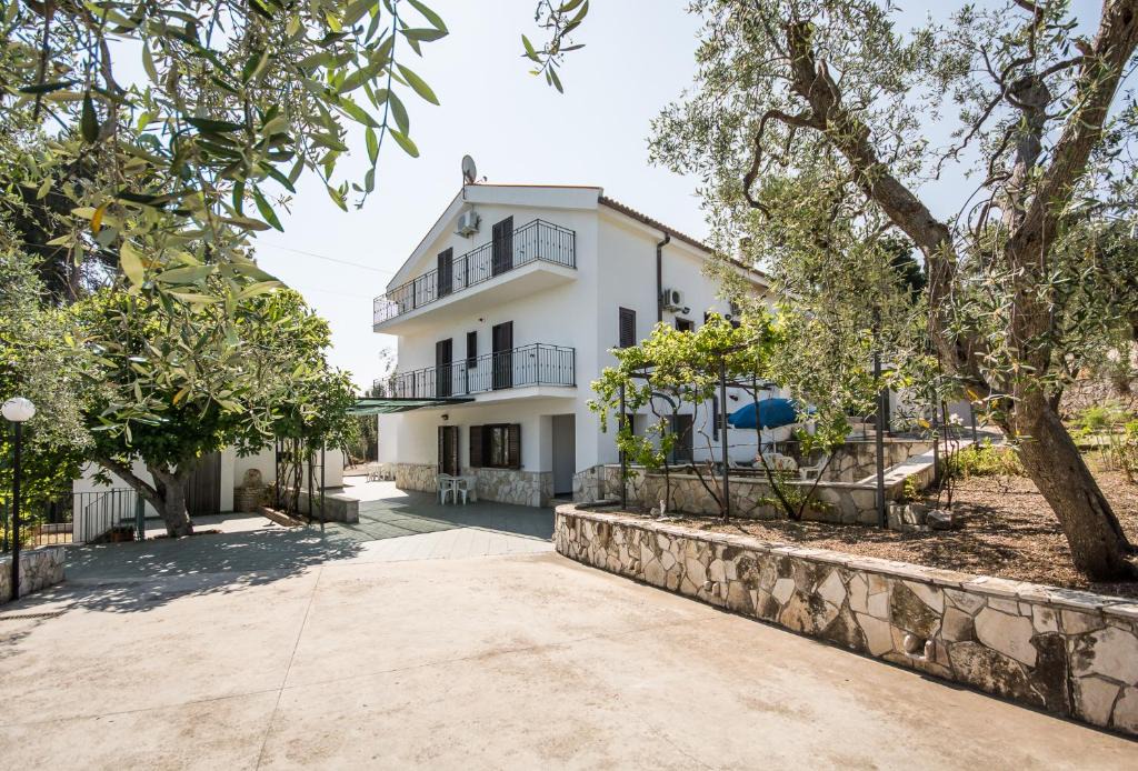 Vico del Gargano Apartment | Residenza Piccolo Uliveto