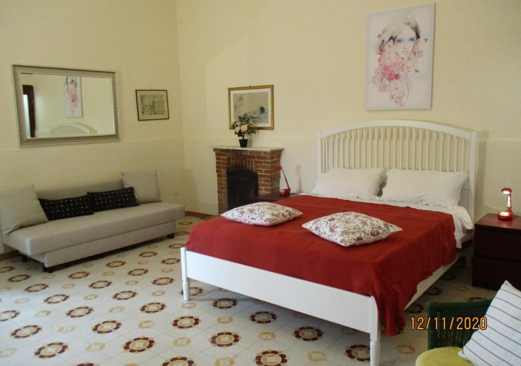 Baronissi Apartment | RESORT Giardino degli aranci - Casa Lisca
