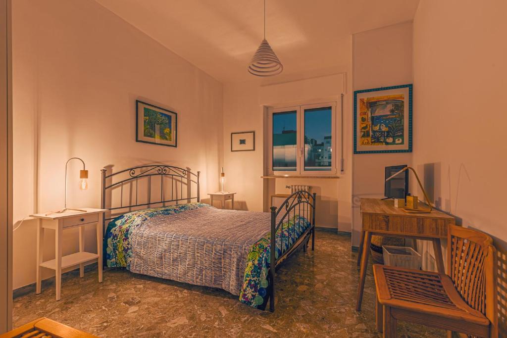 Municipio 2 Apartment | RobertONE Guest House