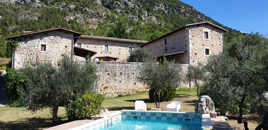 Pacentro Bed & Breakfast | Rocca Lorenizo