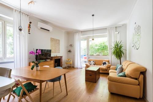 Salario Apartment | Roman Garden
