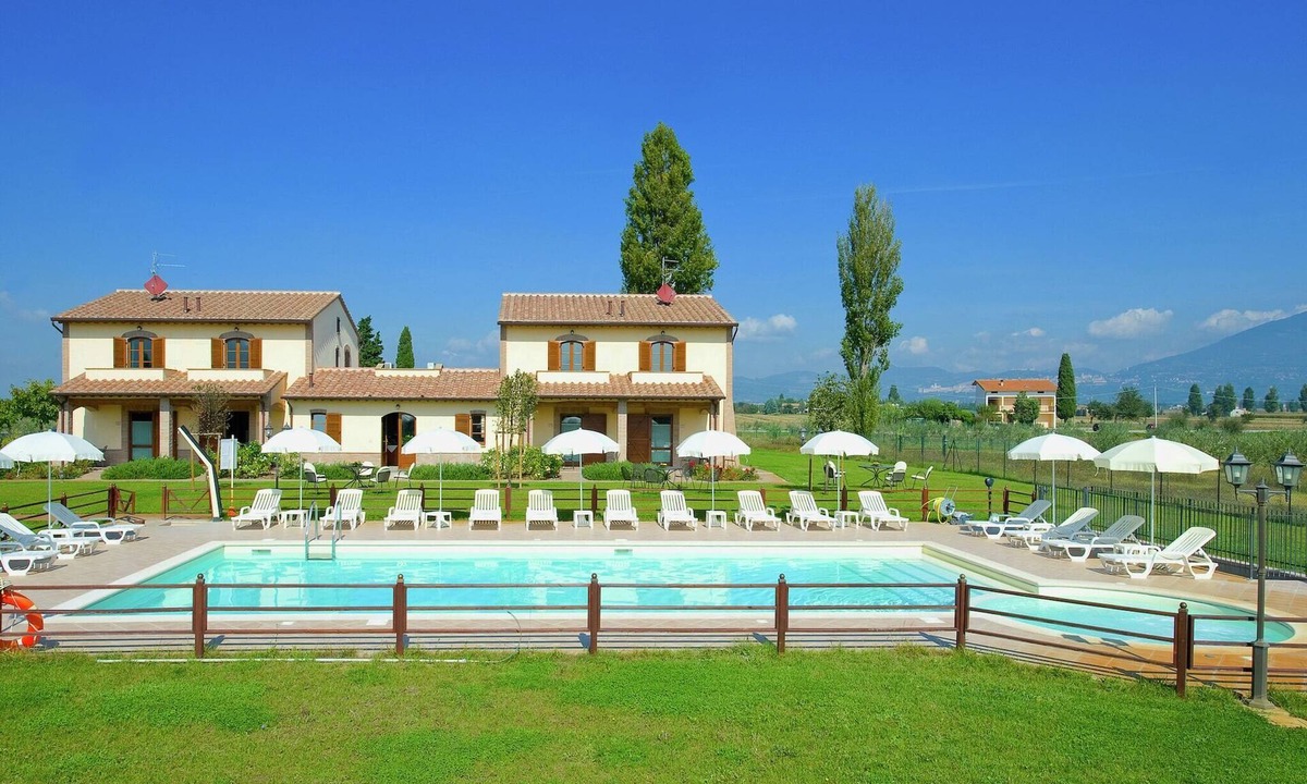 Cannara Villa | Romantic Countryside Escape