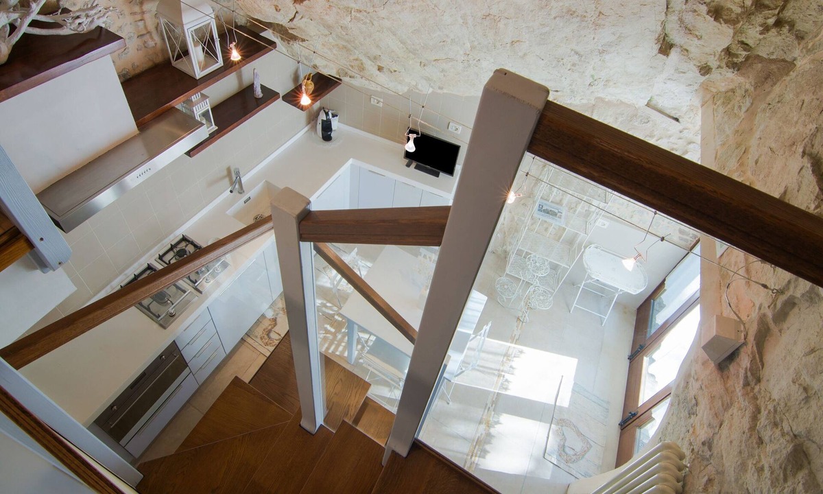 Monte Benedetto House | Romantic Medieval Escape