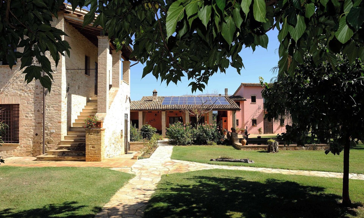 Cantalupo House | Room in Farmhouse with Swimming Pool