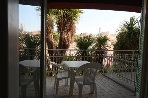 Sirolo Apartment | S008 - Sirolo, nuovo trilocale con terrazzo panoramico