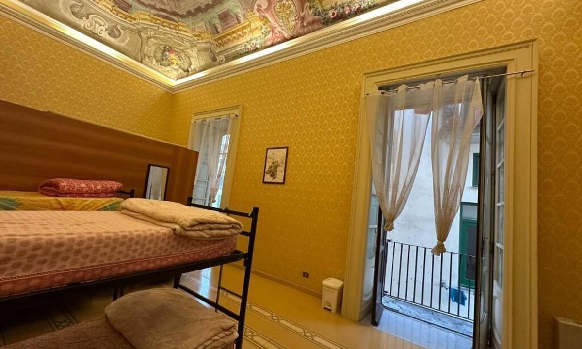 Historical Downtown Salerno Hostel | Salerno Experience HOSTEL