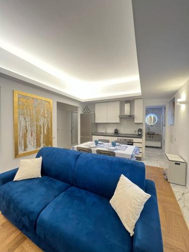 Salario Apartment | Savoia House, modern apartment near Villa Borghese