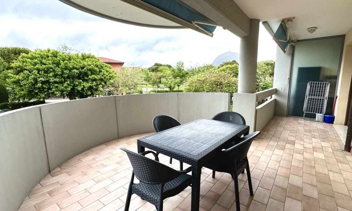 Marzocca Apartment | SE090 - Marzocca, comfortable three-room apartment 150 meters from the sea