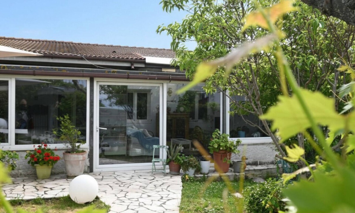 Montemarciano Apartment | SE257 - Montemarciano, one-bedroom apartment with garden and veranda