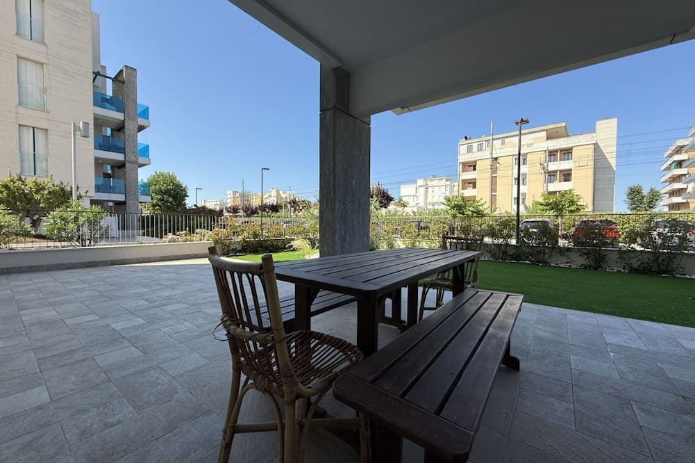 Senigallia Apartment | SE295 - Senigallia, spacious three-room apartment with parking space and garden.