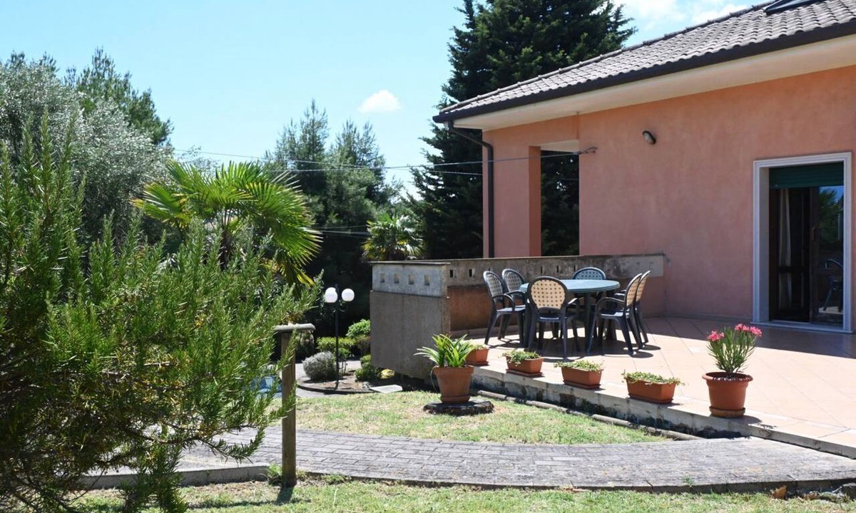 Vallone Apartment | SE304 – Senigallia, two-bedroom apartment with a/c in a quiet area