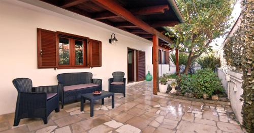 Palese House | Sea breeze Villa - Luna apartment