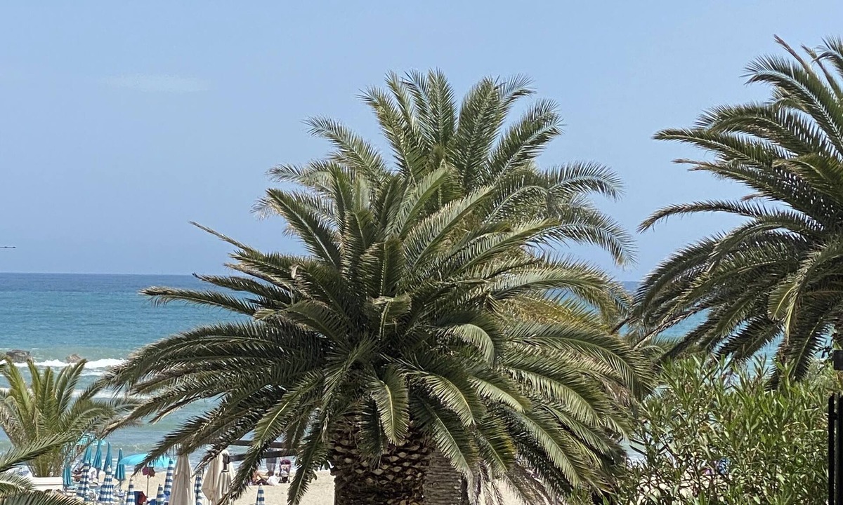 Porto d'Ascoli Apartment | Sea Front Apartment