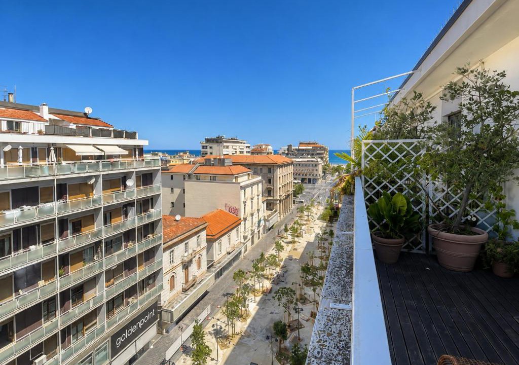 Pescara Apartment | Sea Front Luxury Corso Umberto