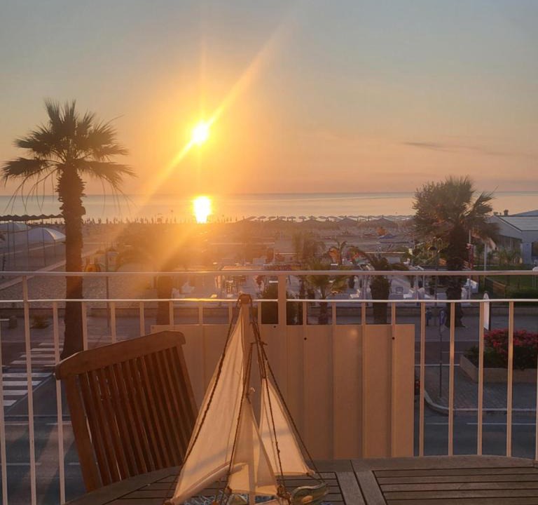 Tortoreto Lido Apartment | Sea Home Sunrise