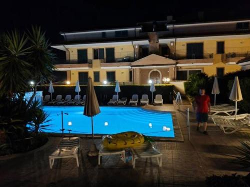 Tortoreto Lido Apartment | Sea View il Borgo