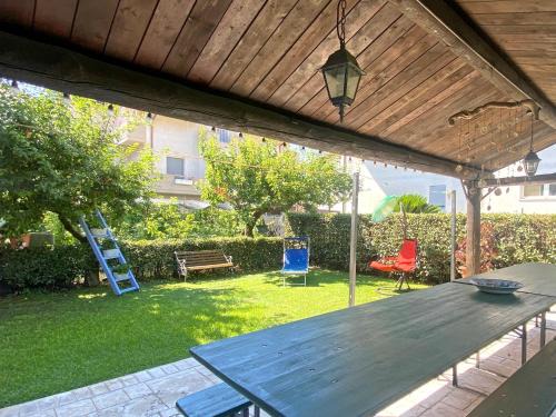 San Martino Bassa House | SecHome Stanza in villa privata con giardino