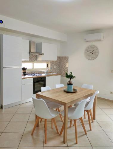 Mondragone Apartment | Serao House, 1 piano in centro
