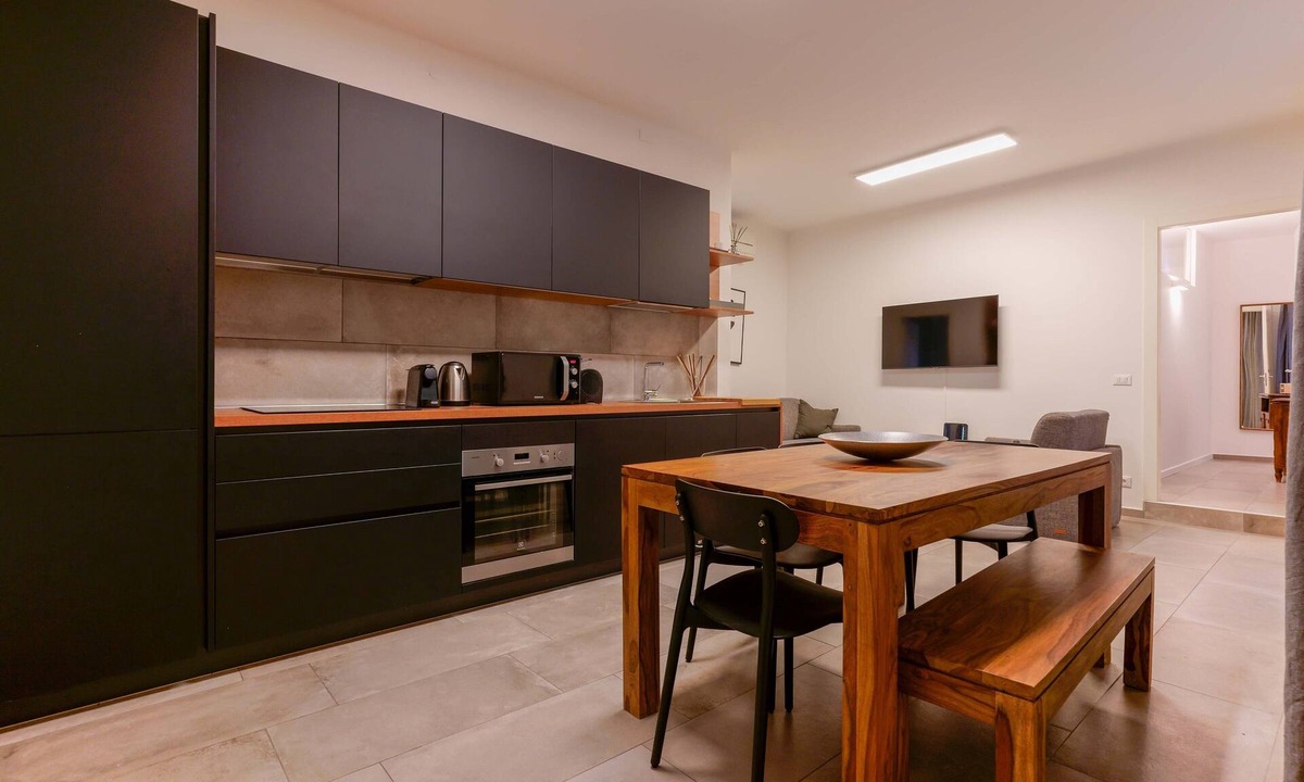 Historic Center Apartment | Sette Chiese Apartment
