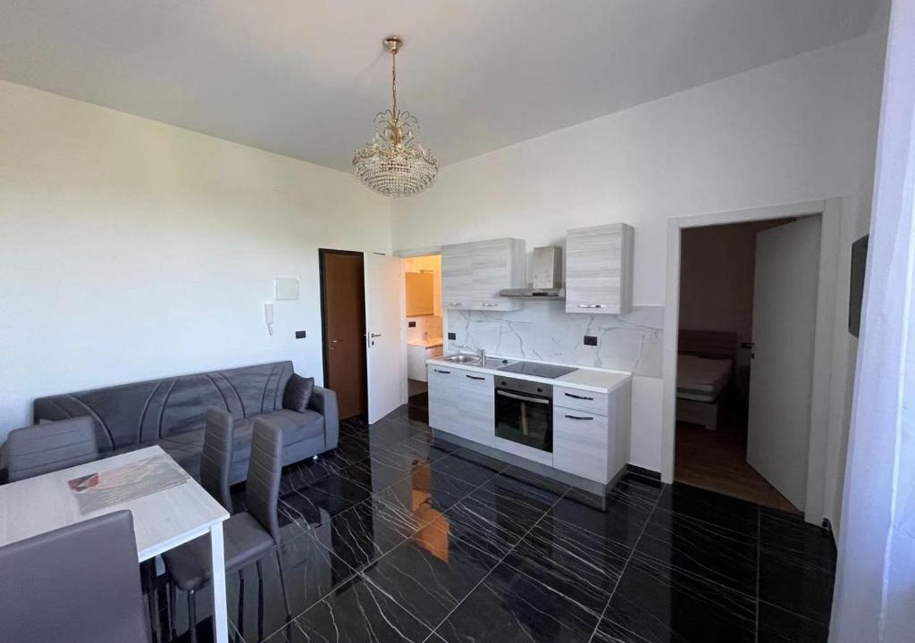Vado Ligure Apartment | Spring