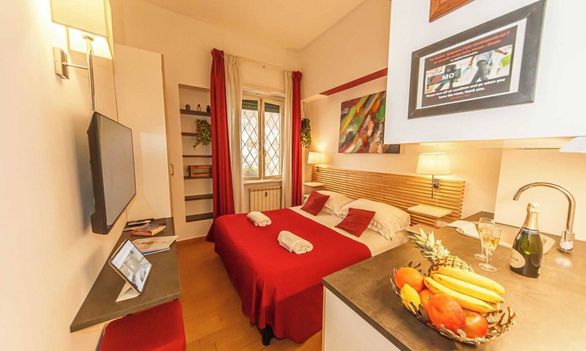 Universita House | Standard Double - InternoUno - Via Campaldino