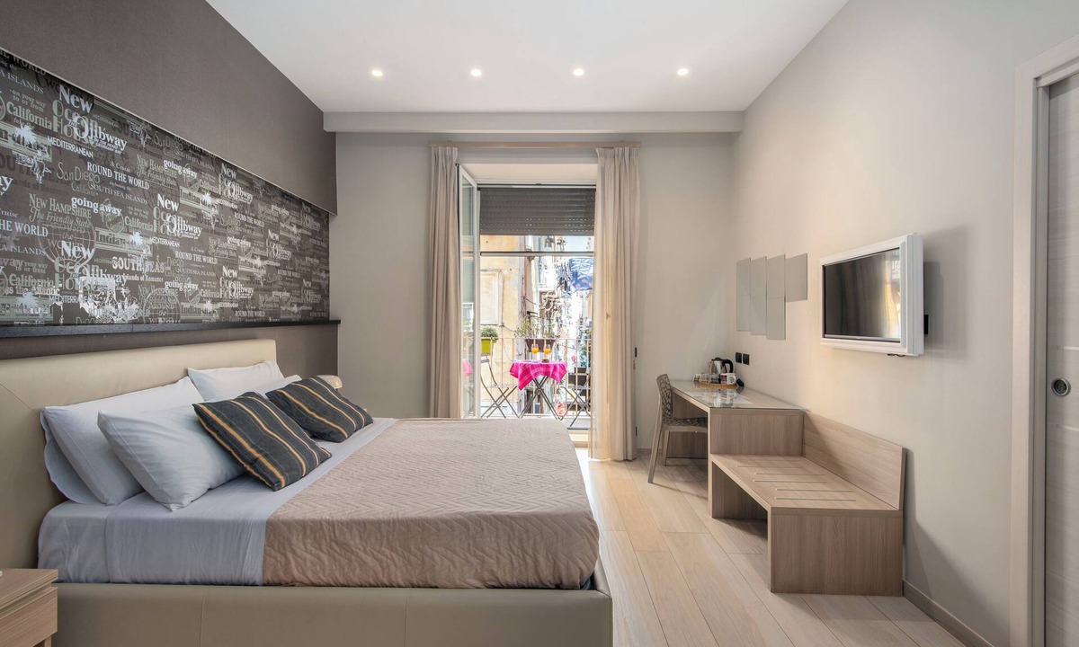 Naples Bed & Breakfast | Starita Bed & pizza