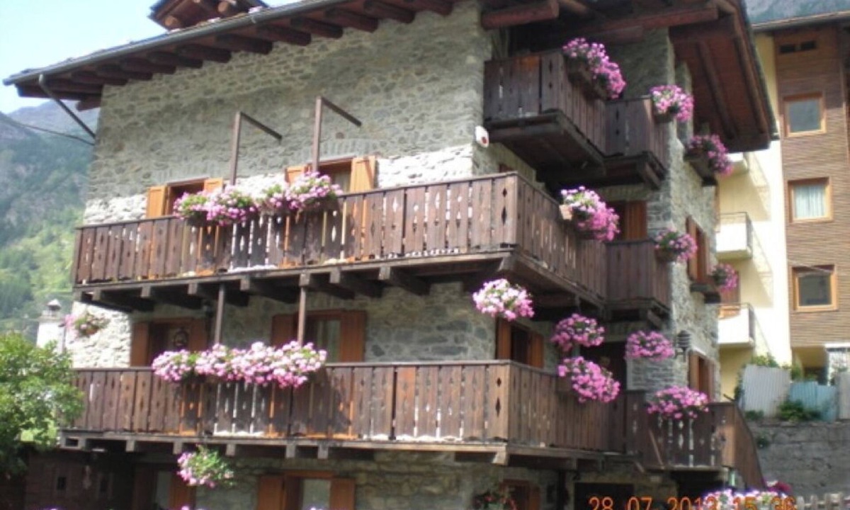 Cogne Apartment | Starting point for excursions within Naz. Park. Gran Paradiso