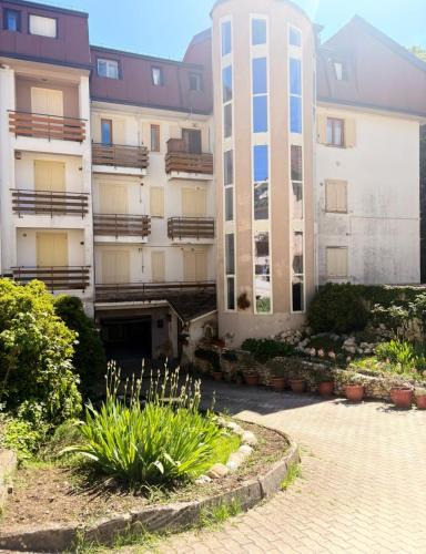 Rivisondoli Apartment | Stef House