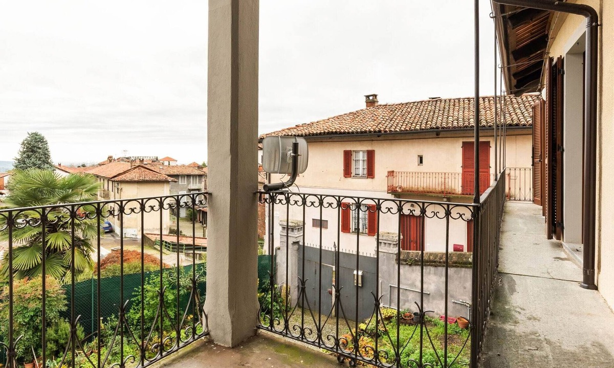 Albugnano Apartment | Striking Holiday Home in Albugnano with Terrace
