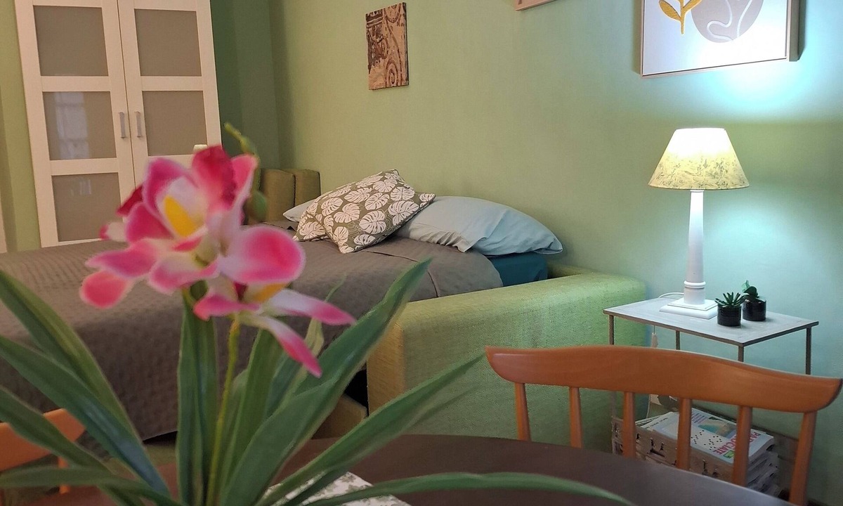 Torre Pellice Apartment | Studio in the Piazzetta