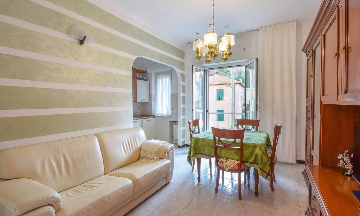Genoa Apartment | Stunning apartment in Genova with WiFi