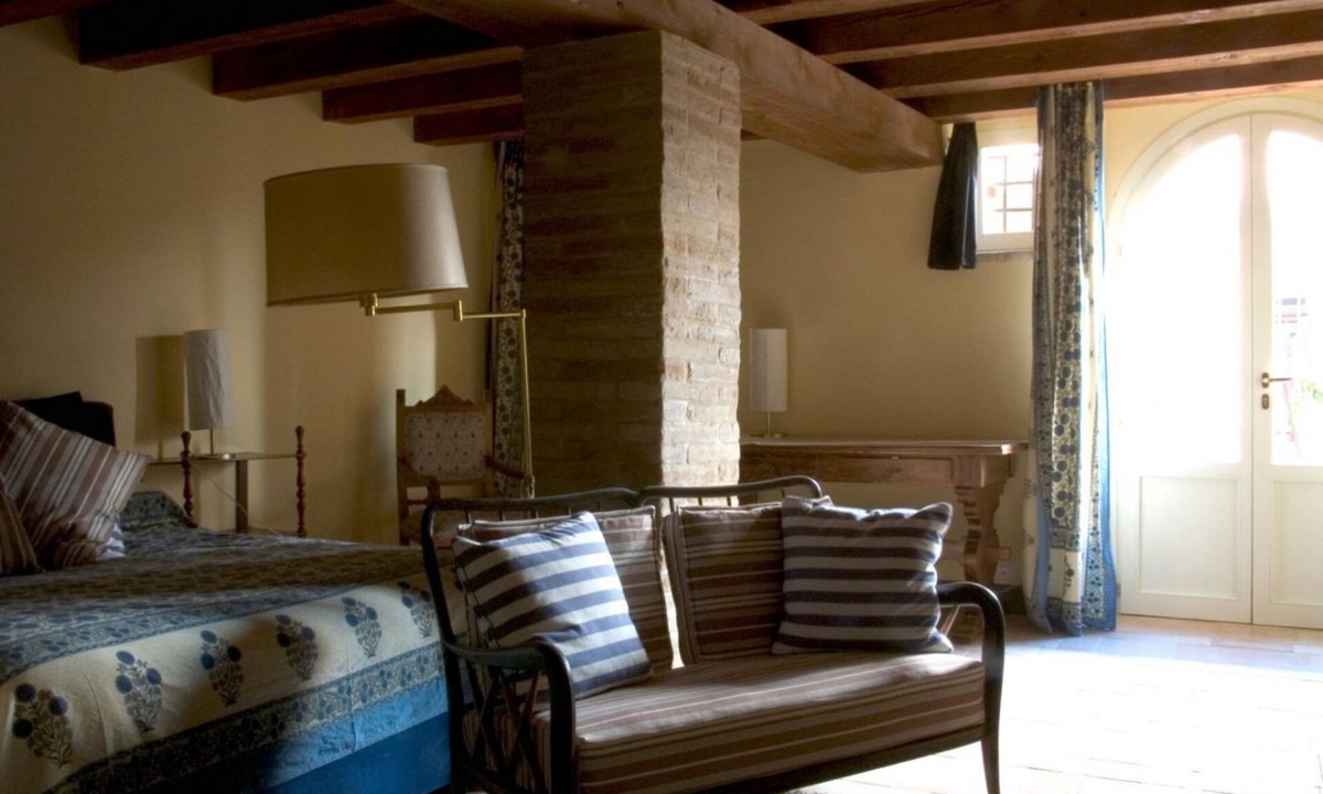 Fermo House | SUITE in PALAZZO, historic center, 7km from the sea.