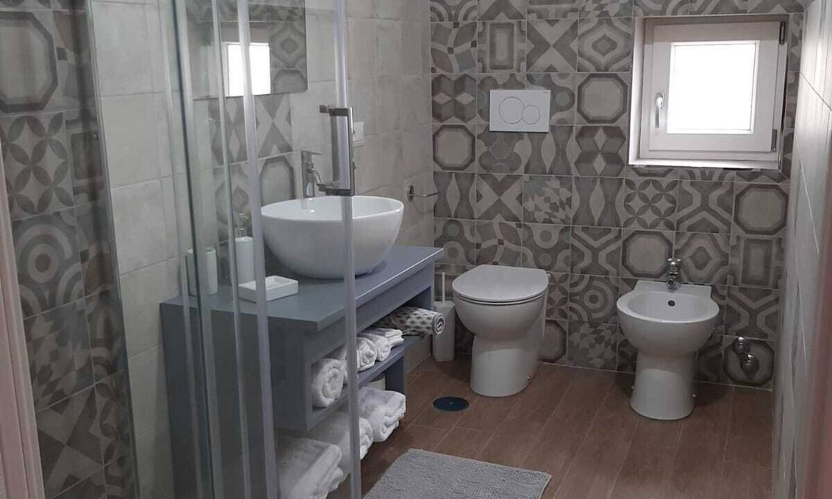 Piazza-Tralia-Pendolo Apartment | Sunrise & Sunset "Sunrise" quiet and comfortable apartment for everyone
