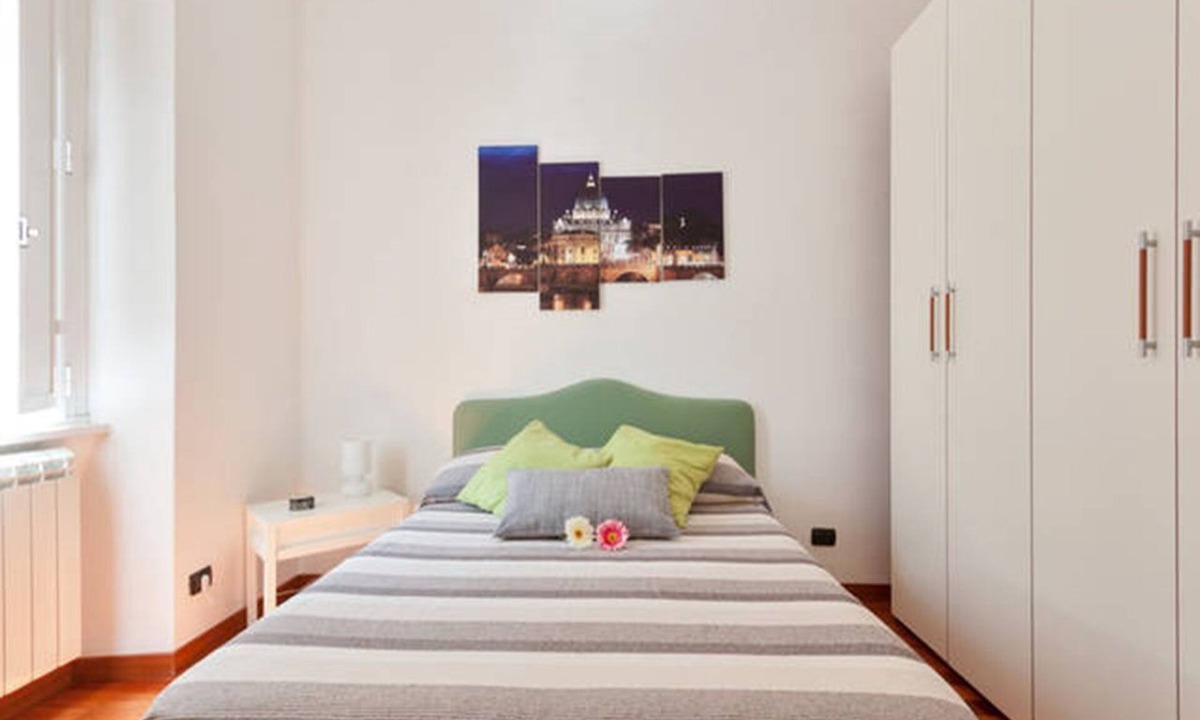 Vatican Apartment | Sweet Vatican Apartment