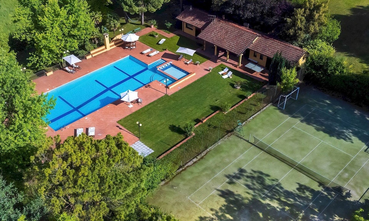 Fontanile Villa | Tenuta Contessa Chiara 17, Emma Villas