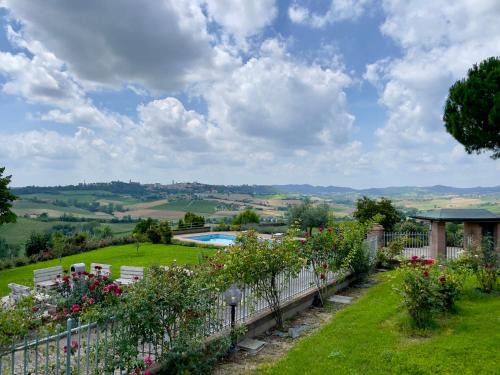 Grazzano Badoglio Bed & Breakfast | Tenuta Landora