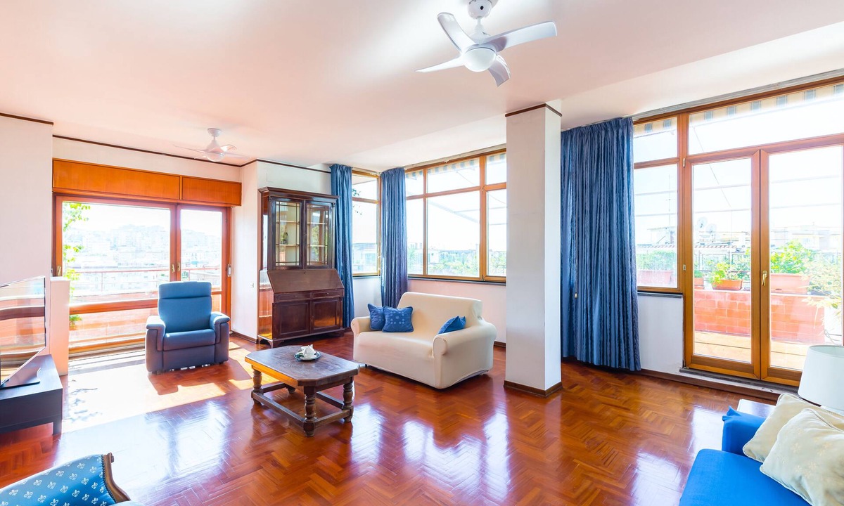 Arenella Apartment | Terrazza 30 by Napoliapartments