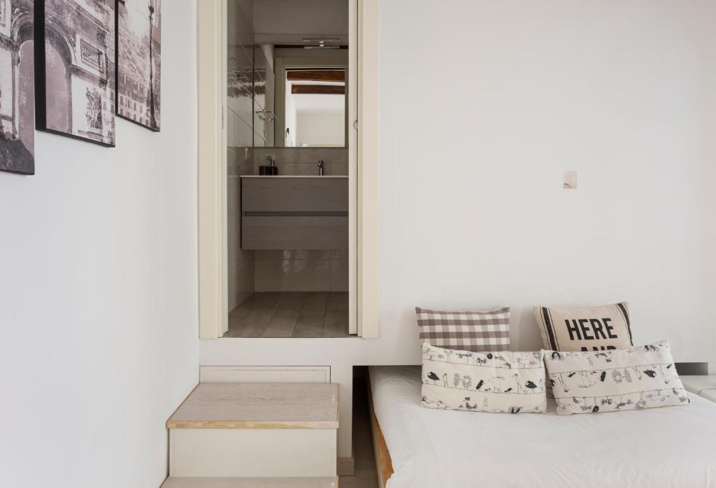 Porta Romana Apartment | The cutest apartment in Milan
