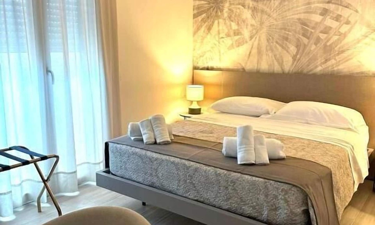 Catanzaro Lido House | THE ROOMS