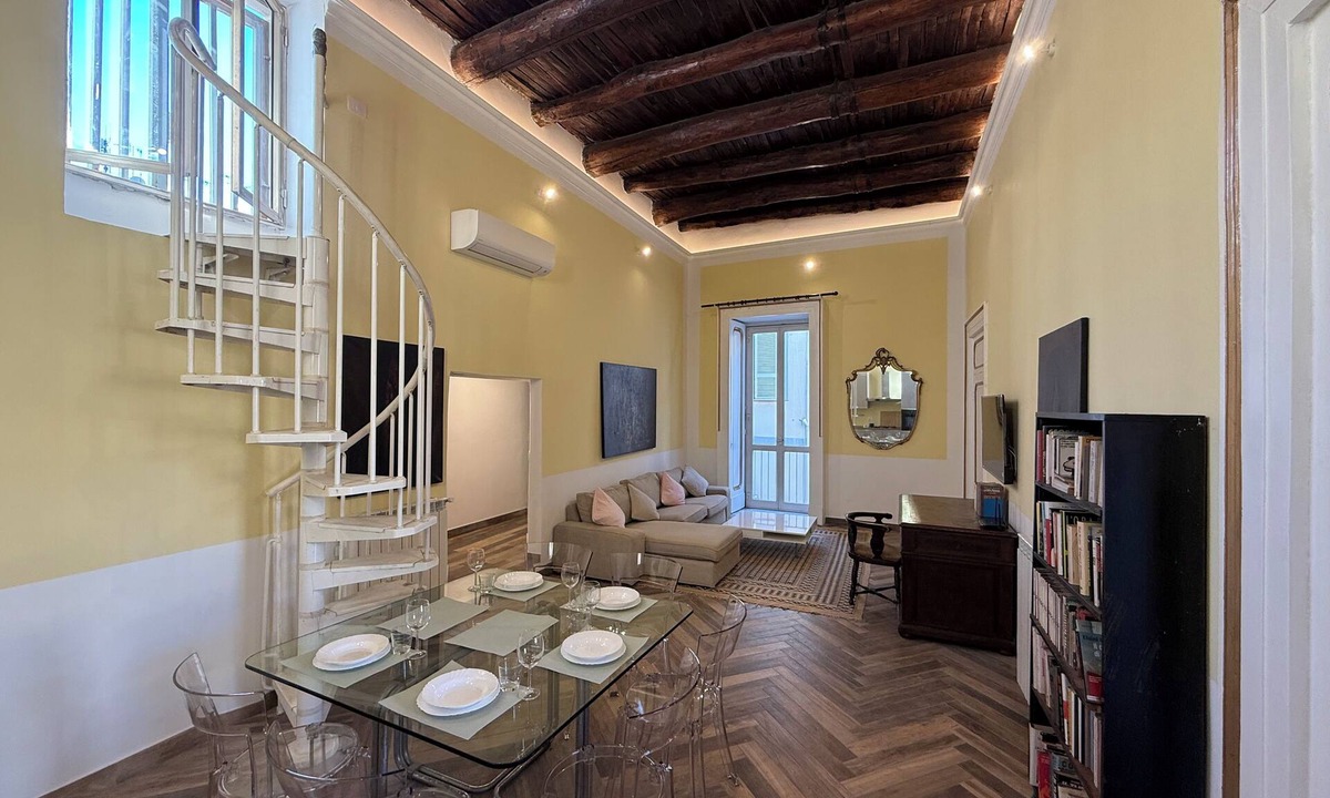 Naples City Centre Apartment | The Royal Penthouse 3-bedrooms with Panoramic Terrace