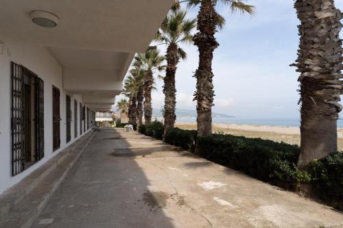 Marina di Strongoli Apartment | The Sea Under the House