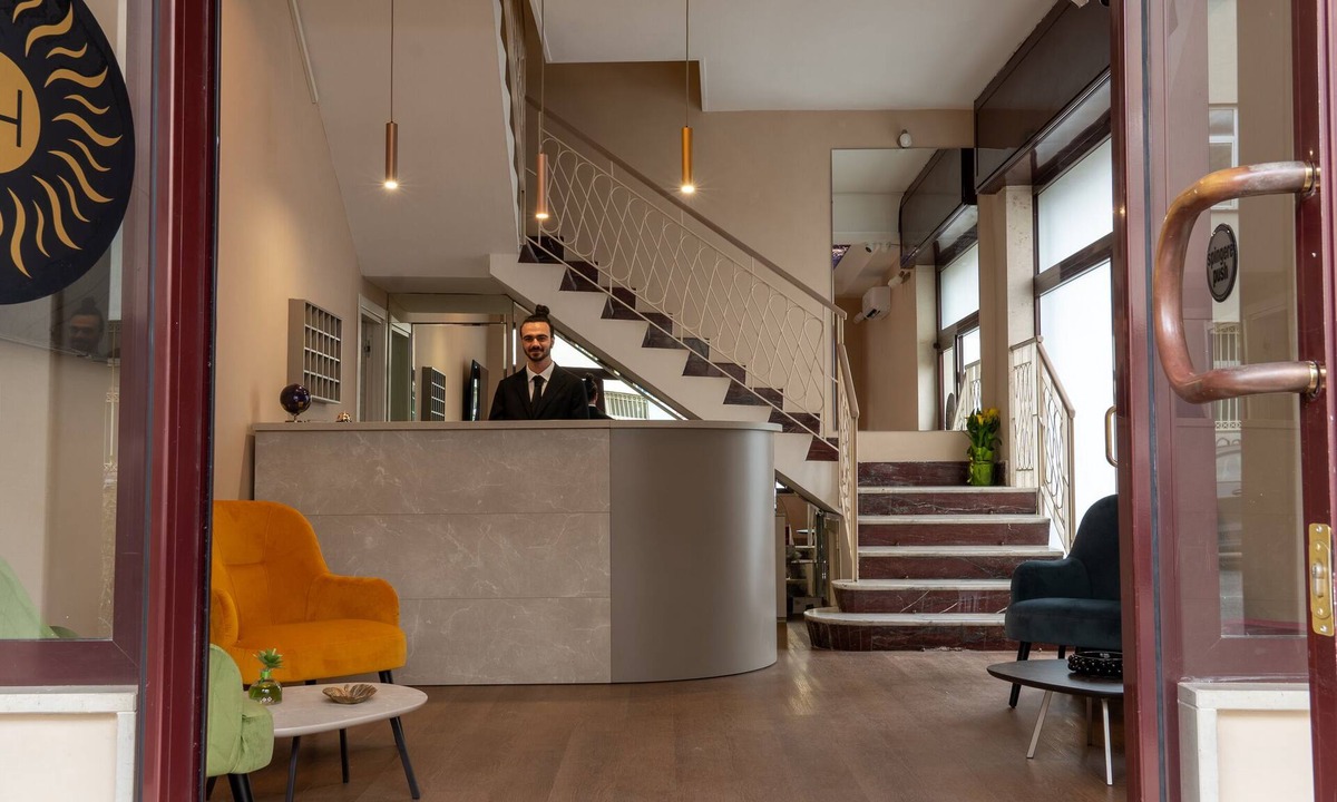 Fuorigrotta Hotel | The Sun Hotel Boutique Naples